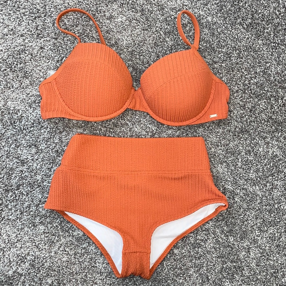 Victoria’s Secret pink swimsuit orange